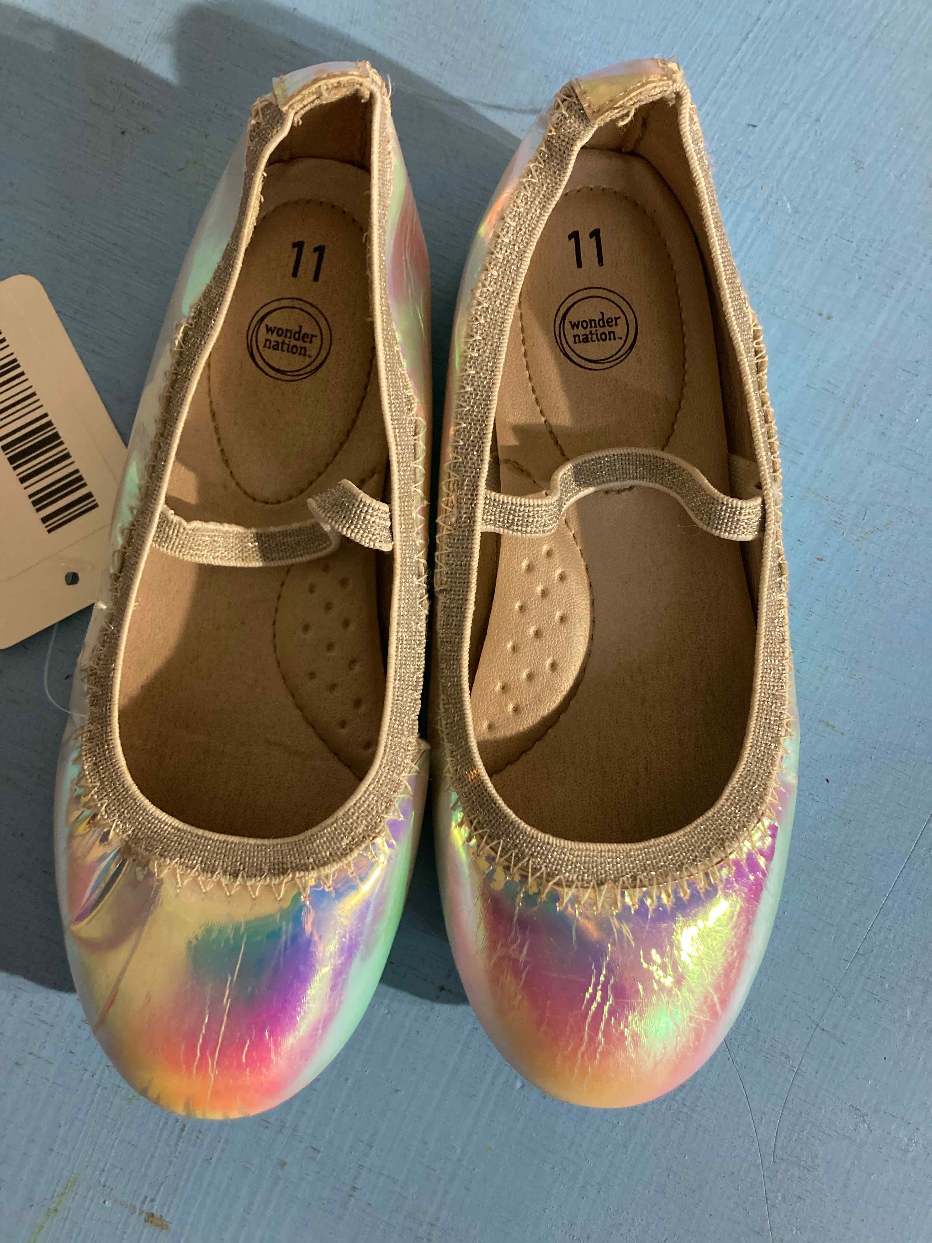 Wonder Nation iridescent flats size 11